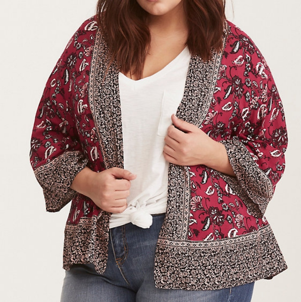 Border Print Cropped Kimono